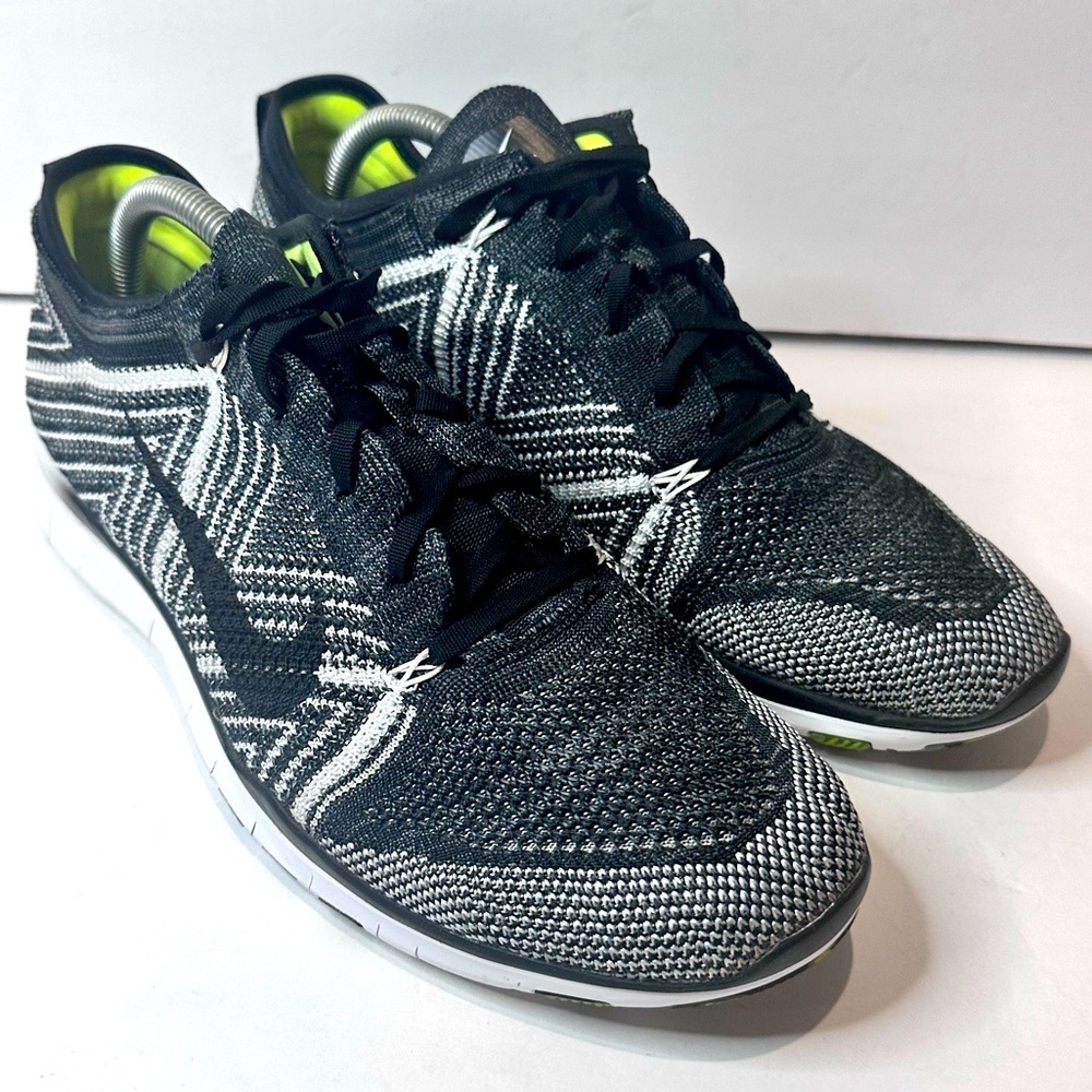 Women’s Nike Free Run Black and White Knit Sneakers